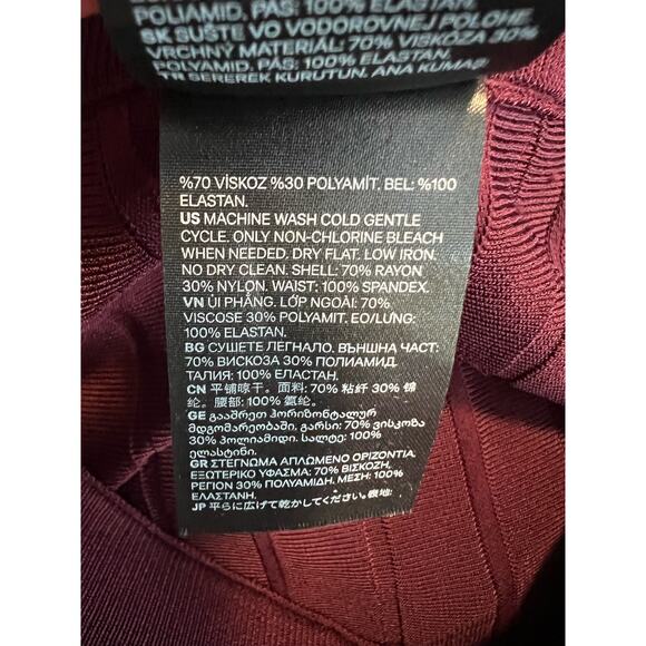 H&M Women's High Rise Pleated Maxi Skirt Pull-On Solid Maroon Burgundy Size S - Picture 8 of 8